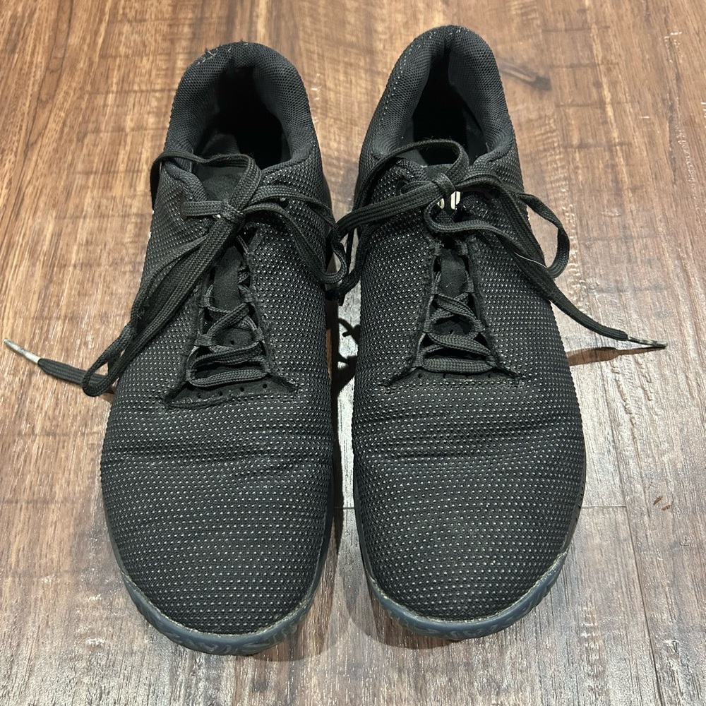 NOBULL Black Athletic Apparel